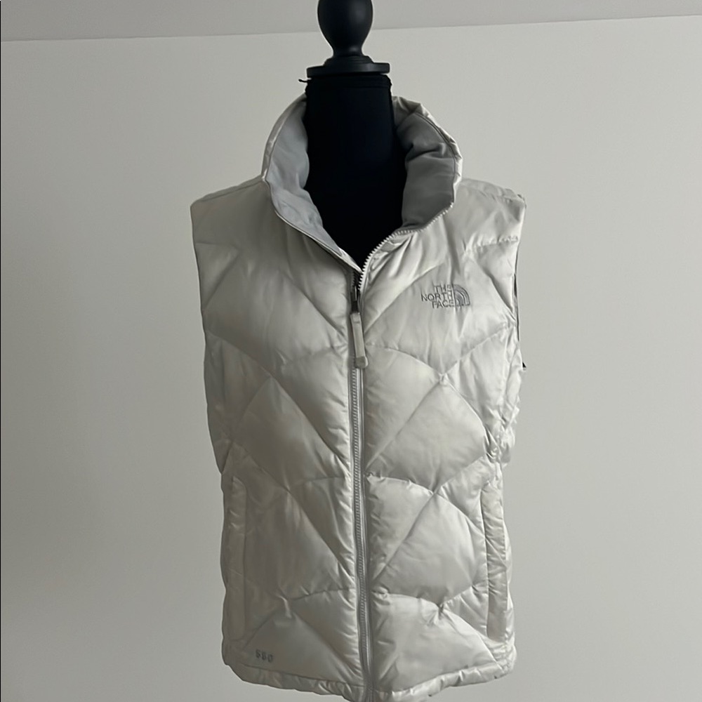 The North Face Women's Light Silver Quilted Puffer Vest